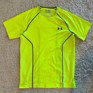 Under Armour Fitted Neon Yellow Shirt Heat Gear